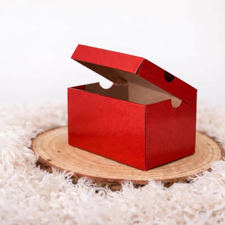 Mini shoe-box party favors | Gift box